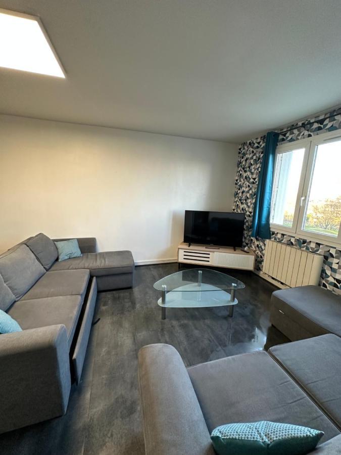 Appartement Meuble Proche Du Futuroscope Poitiers Kültér fotó