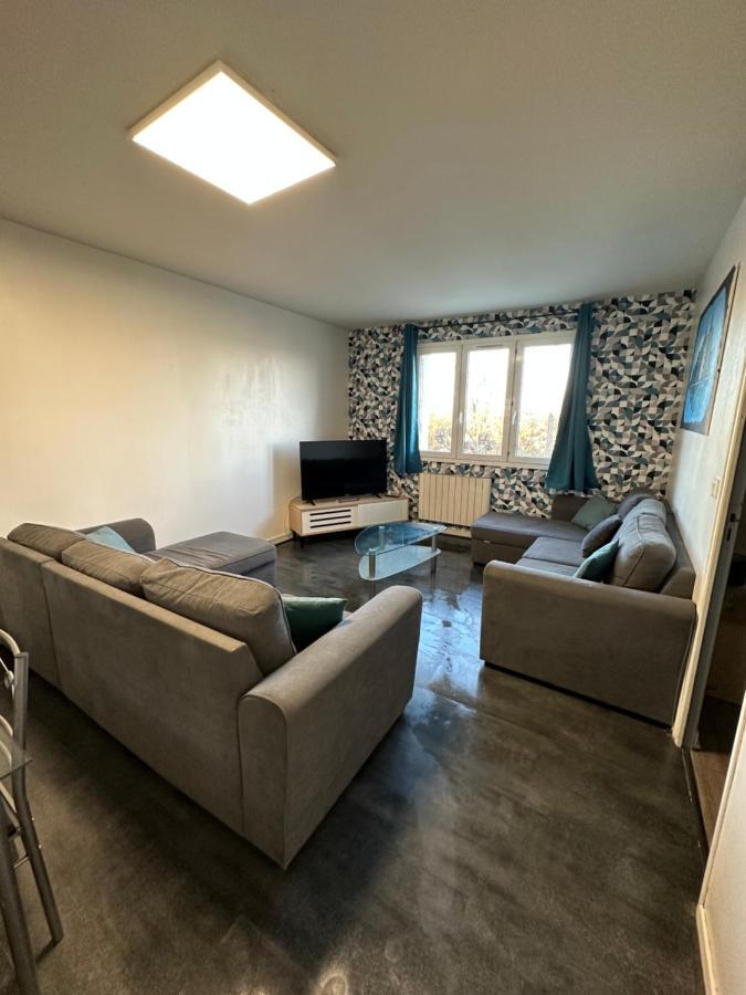 Appartement Meuble Proche Du Futuroscope Poitiers Kültér fotó